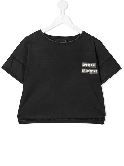 Andorine Teen Slogan Print Cropped T-shirt In Black