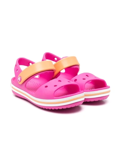Crocs Babies' 圆头拼色凉鞋 In Pink