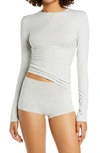 Skims Stretch Cotton Jersey Long Sleeve T-shirt In Light Heather Gray