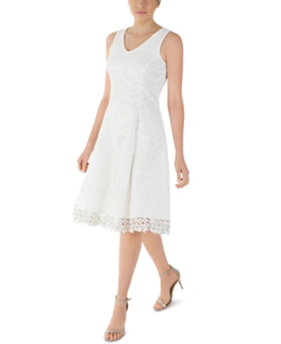 Donna Ricco Floral-lace Dress In Ivory