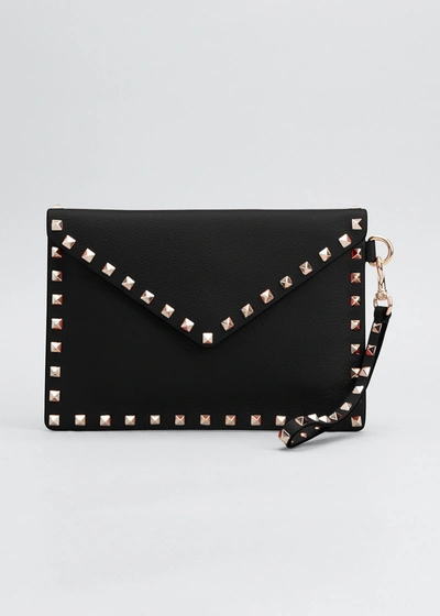 Valentino Garavani Rockstud V-flap Pouch Clutch Bag In Nero