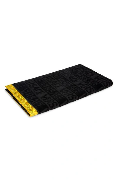 Versace I Heart Baroque Guest Towel In Black