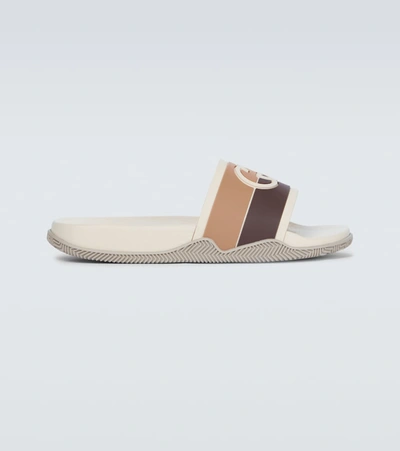 Gucci Interlocking G Rubber Slide Sandals In Beige