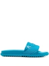 Fendi Ff Logo Rubberized Slides In 蓝色