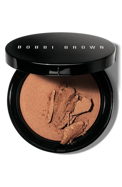 Bobbi Brown Illuminating Bronzing Powder In Bali Brown