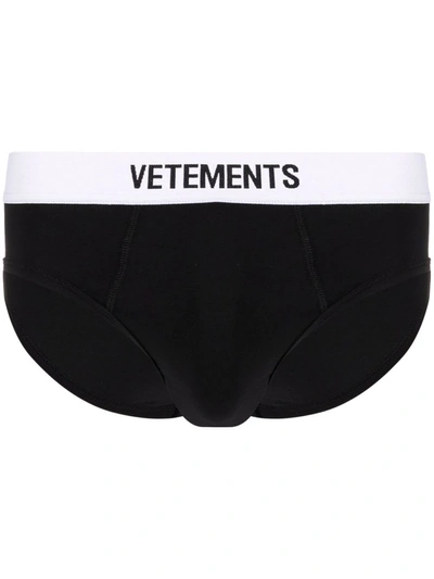 Vetements Logo-print Cotton Briefs In Black