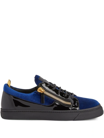 Giuseppe Zanotti Frankie Velvet-panel Sneakers In Blau