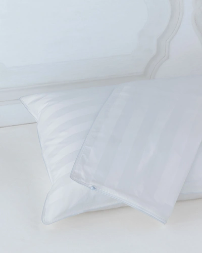 Eastern Accents Standard Oxford Pillow Protector In White