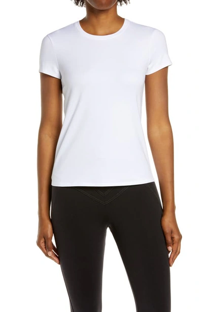 Alo Yoga Soft Finesse Performance Jersey T-shirt In White