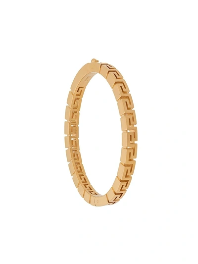 Versace Greca Bangle Bracelet In 金色