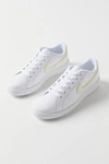 NIKE COURT ROYALE 2 CLASSIC SNEAKER,60260619
