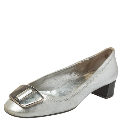 Pre-owned Prada Silver Leather Block Heel Buckle Pumps Size 40