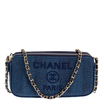 Pre-owned Chanel Blue Denim Clutch With Chain