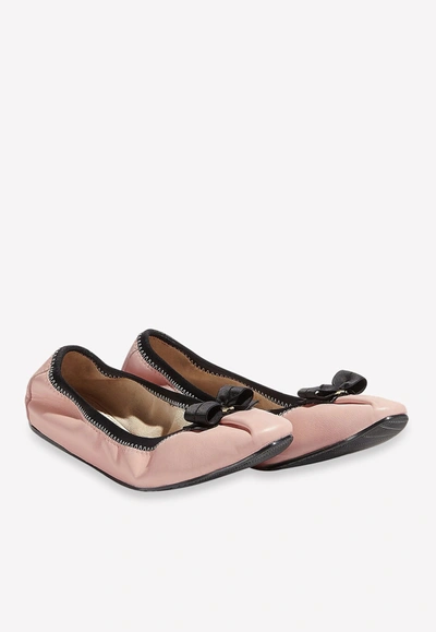 Ferragamo My Joy Foldaway Ballerinas In Lambskin With Vara Bow In Pink