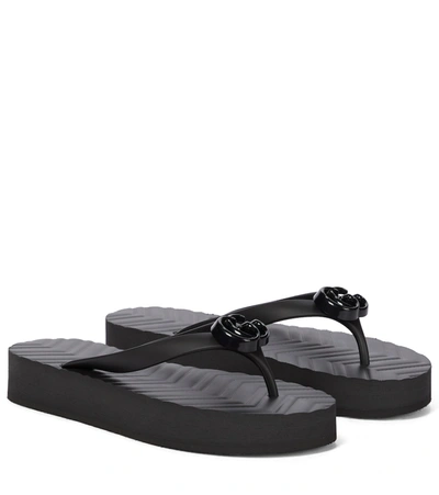 Gucci Logo Platform Thong Sandals In Black