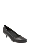 Trotters Kiera Pump In Black Print Leather