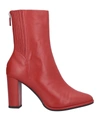 Lola Cruz Ankle Boots In Rust