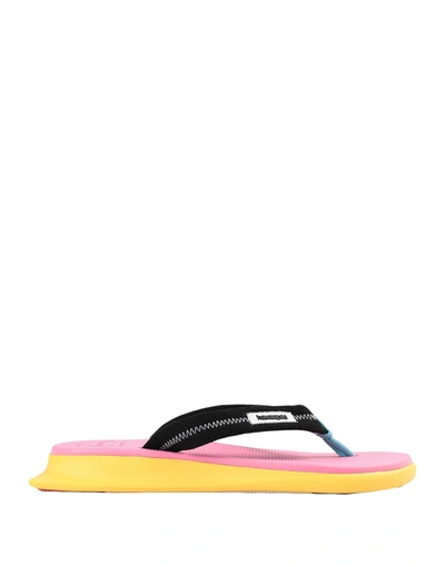 Havaianas Toe Strap Sandals In Pink