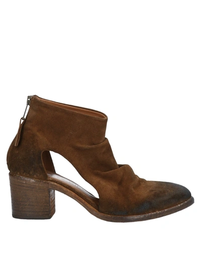 Strategia Ankle Boots In Brown
