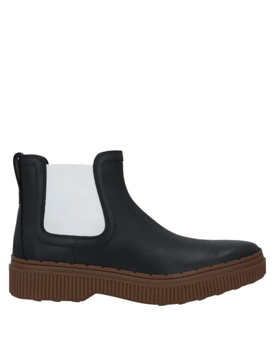 Tod's Ankle Boots In Black