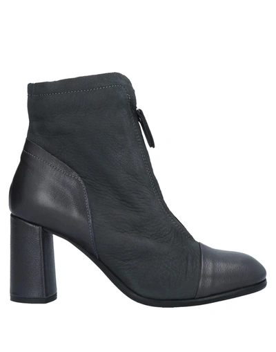 Lilimill Ankle Boots In Steel Grey