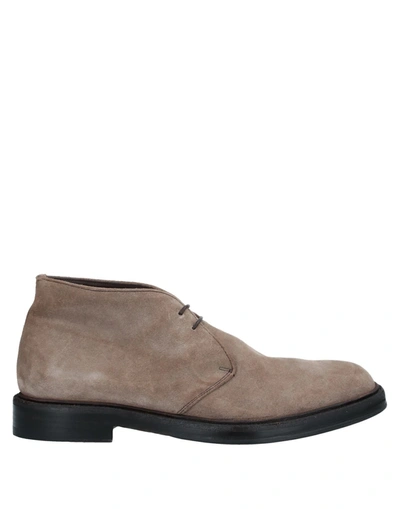 Green George Ankle Boots In Dove Grey