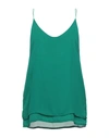Soallure Tops In Emerald Green