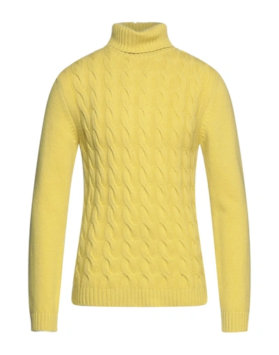 Diktat Turtlenecks In Light Yellow