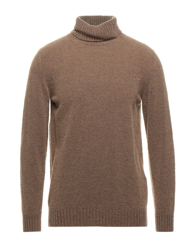 Circolo 1901 Turtlenecks In Camel