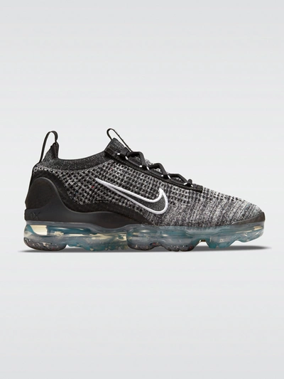 Nike Air Vapormax 2021 Flyknit Sneaker In Black  Black  White  & Metallic Silver