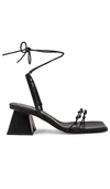 Alohas Toe Strap Sandals In Black