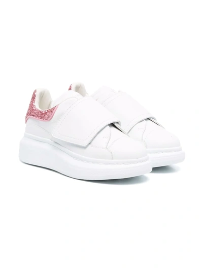 Alexander Mcqueen Oversized Touch-strap Sneakers In 白色