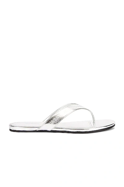 Balenciaga Round Flip Flop Sandals In Silver Metallic