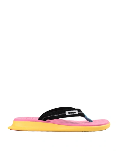 Havaianas Toe Strap Sandals In Black