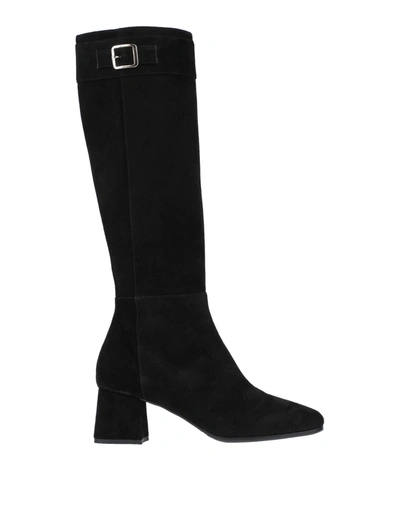 Bruglia Knee Boots In Black