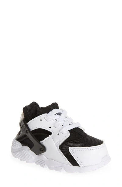 Nike Huarache Run Little Kids' Shoe In Black/ White/ Black