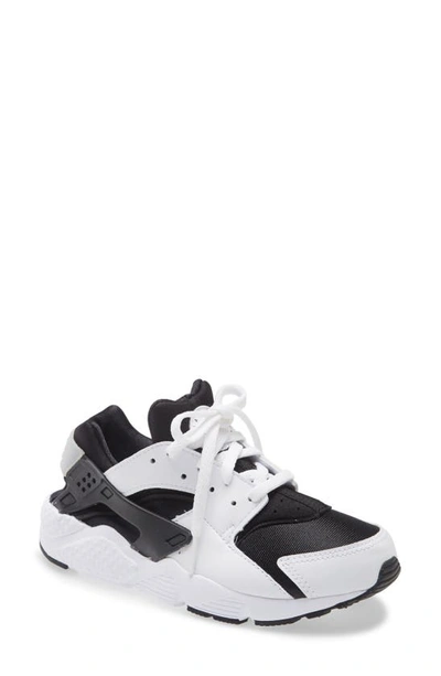 Nike Air Huarache Sneaker In Black/ White/ Black