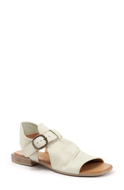 Bueno Ava Buckle Sandal In Bamboo Leather
