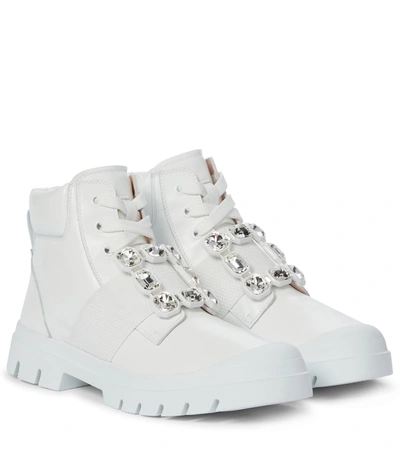 Roger Vivier Viv Desert Leather Ankle Boots In White