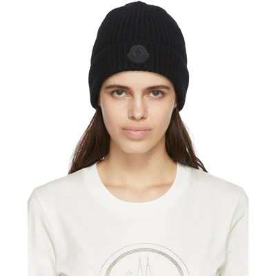 Moncler Logo-patch Knitted Wool Beanie In Black