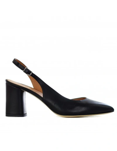 Aerea Décolléte With Heel Strap In Black