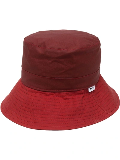 Sunnei Logo Patch Bucket Hat In Rot