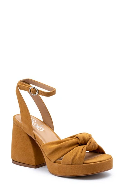 Golo Vogue Sandal In Camel