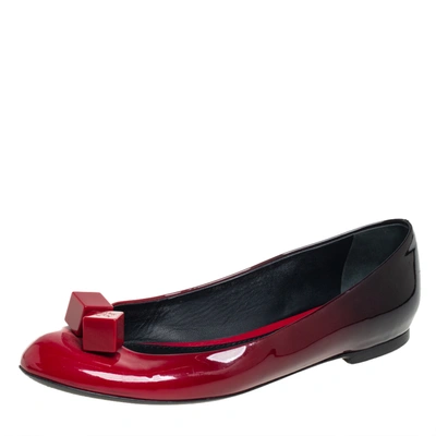 Pre-owned Louis Vuitton Red Ombr&egrave; Patent Leather Gossip Cube Embellished Ballet Flats Size 38