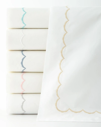 Matouk Twin Scallops Embroidered Duvet Cover In White/lagoon