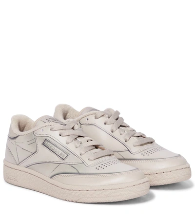 Maison Margiela X Reebok Project 0 Club C Trainers In 米色 | ModeSens