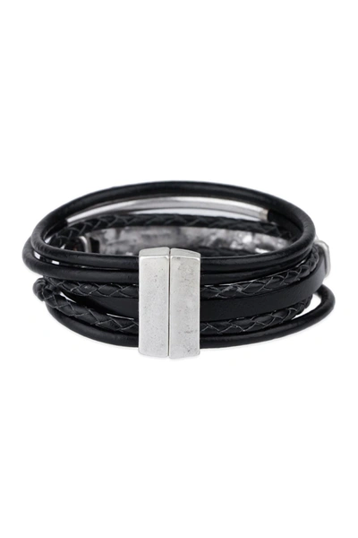 Saachi Unpaved Bar Leather Bracelet In Black