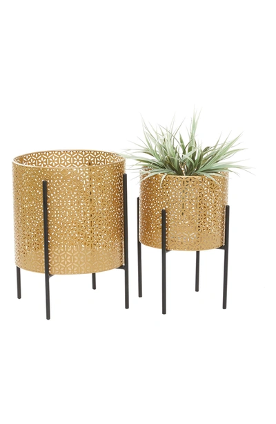 Cosmo By Cosmopolitan Cosmoliving By Cosmopolitan Gold Metal Planter