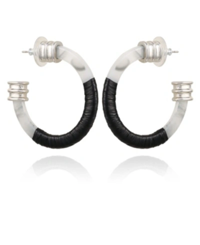 T Tahari Perfectly Natural Hoop Earring In Silver-tone