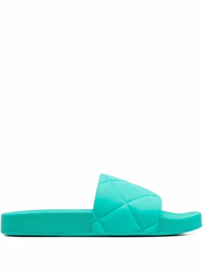 Bottega Veneta Slider Quilted Rubber Pool Slides In Blau